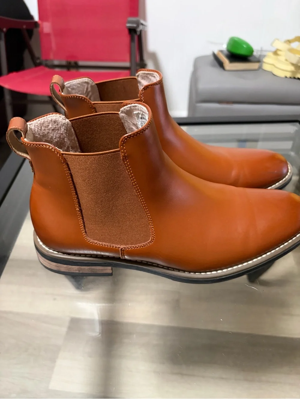 Bruno Marc sleek tan
